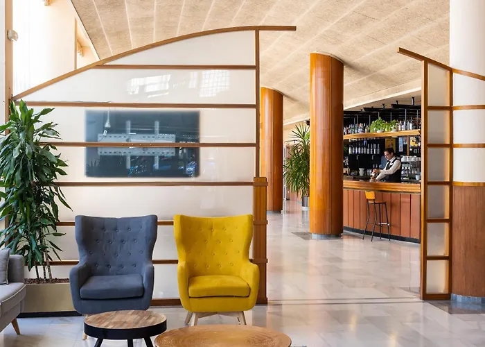 ホテル Htop Platja Park #htopfun プラヤ・デアロ